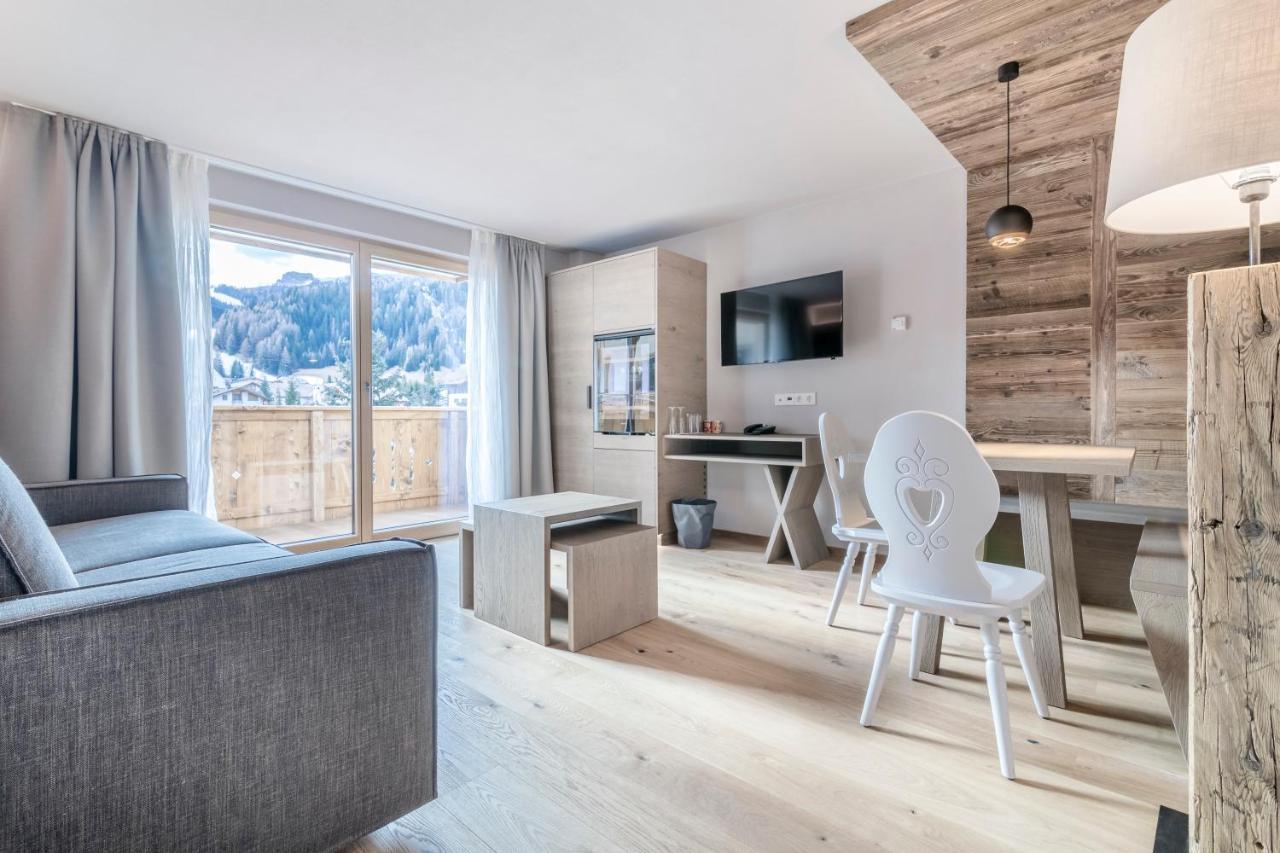 Hotel Col Alto Corvara In Badia Kültér fotó
